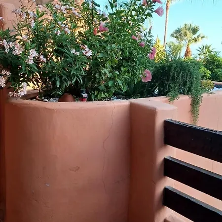 Superbe Appt à 900m De La Appartement
